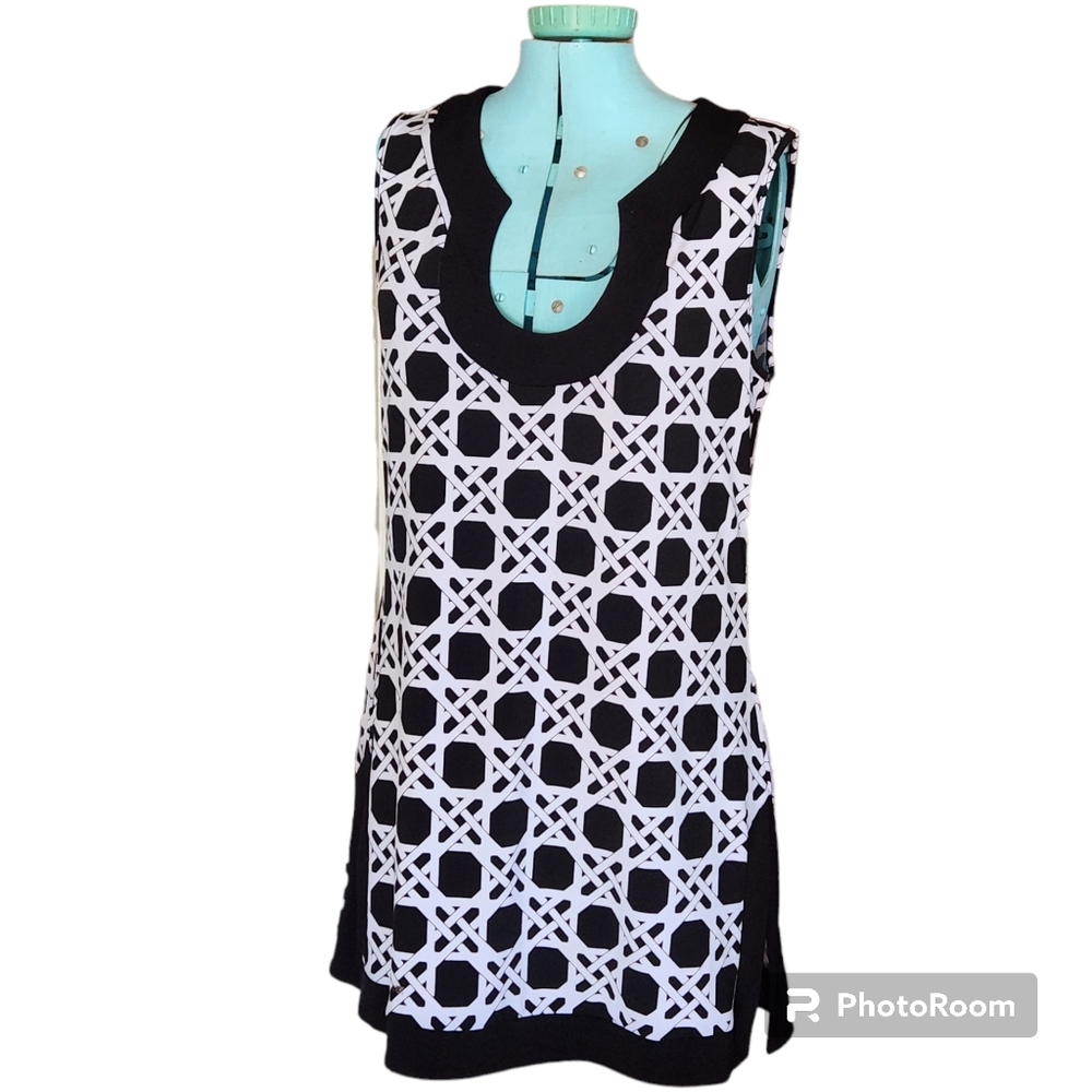 White House Black Market Geometric Print Shift Dress Sleeveless Size Small EUC